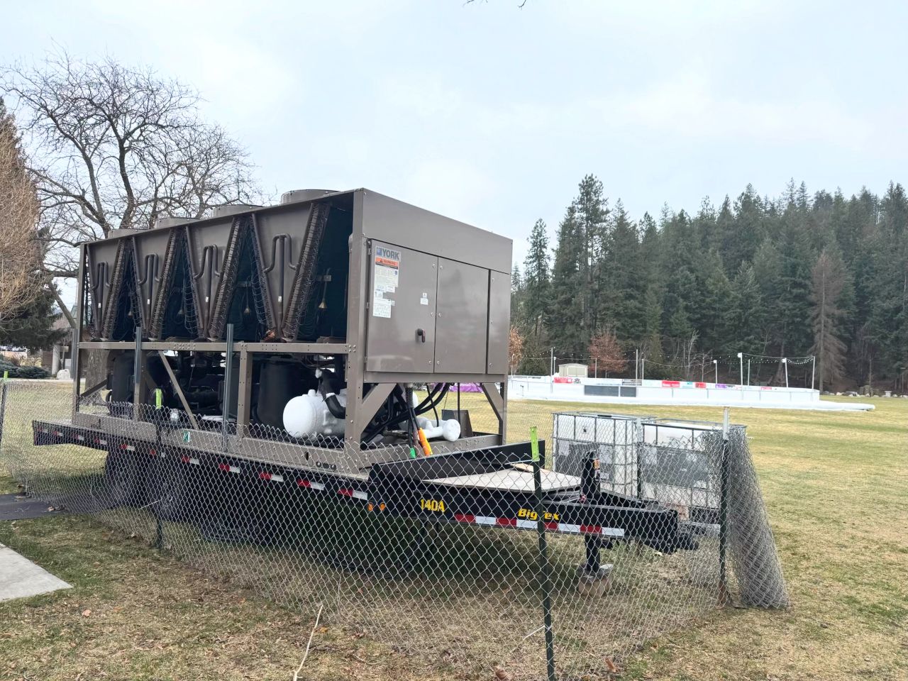 115 Ton 2019 York YLPA Air-Cooled Heat Pump Chiller