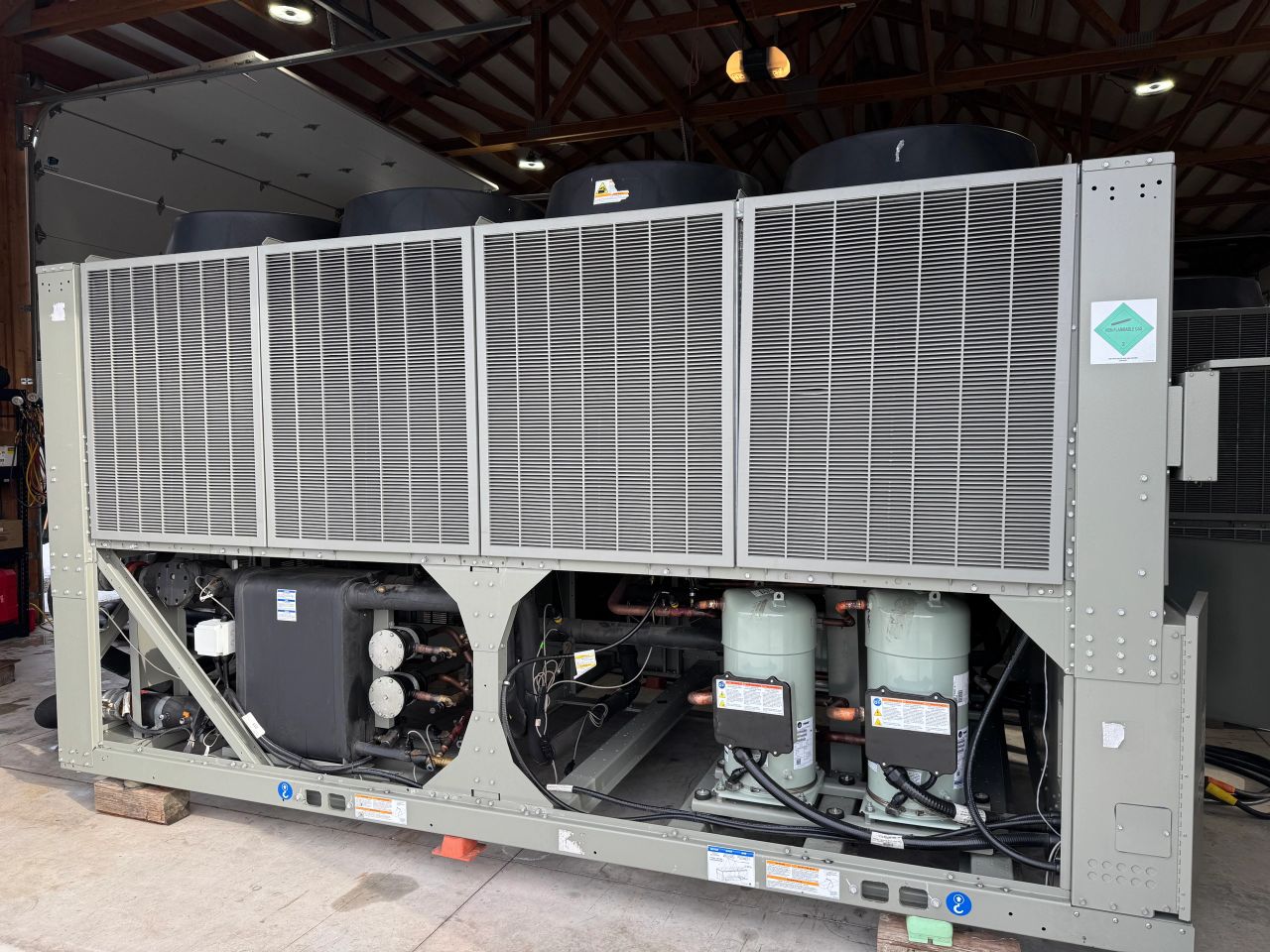 110 Ton 2022 Trane CGAM Air-Cooled Chiller
