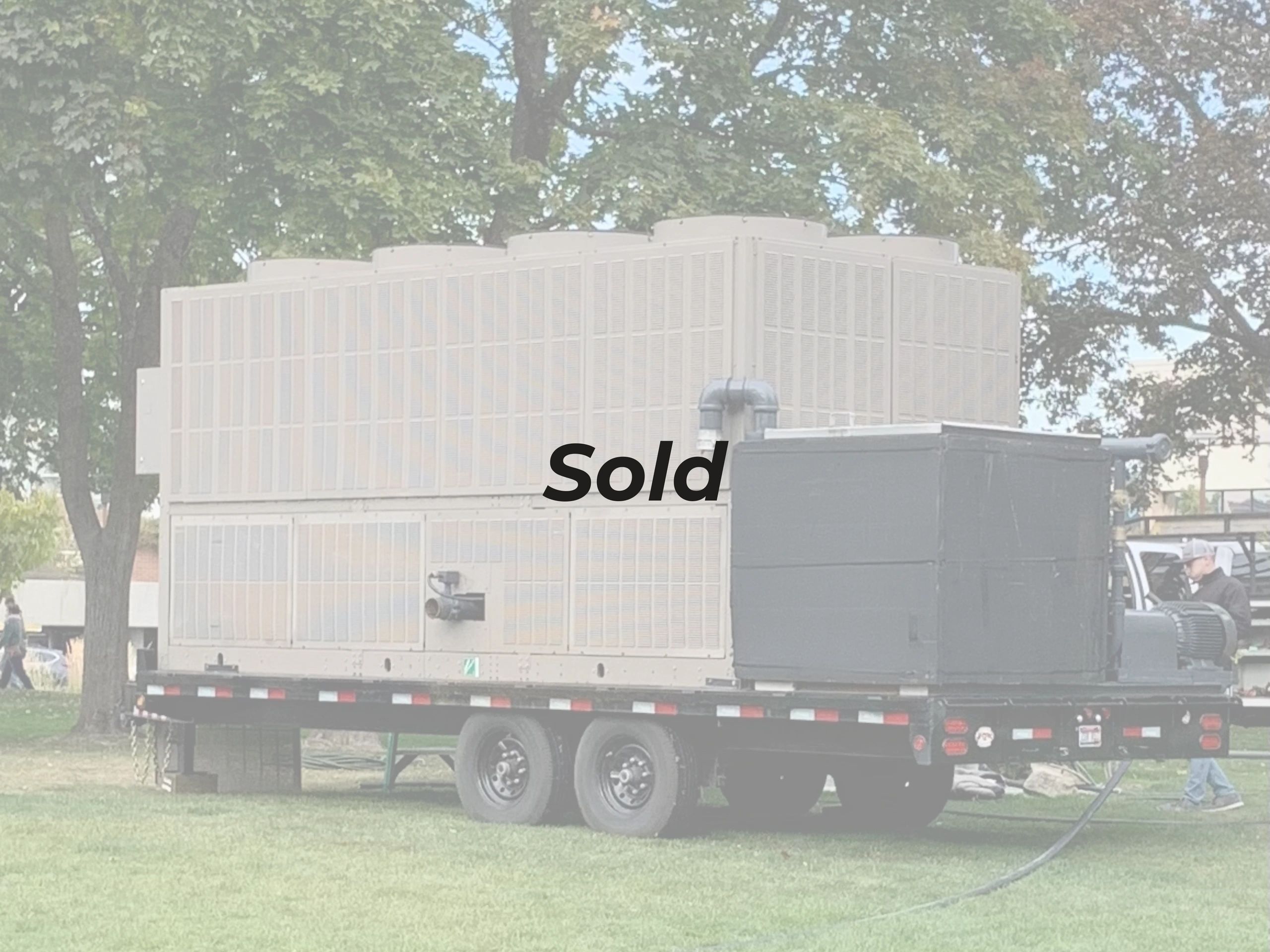 135 Ton 2011 York YLAA Air-Cooled Chiller