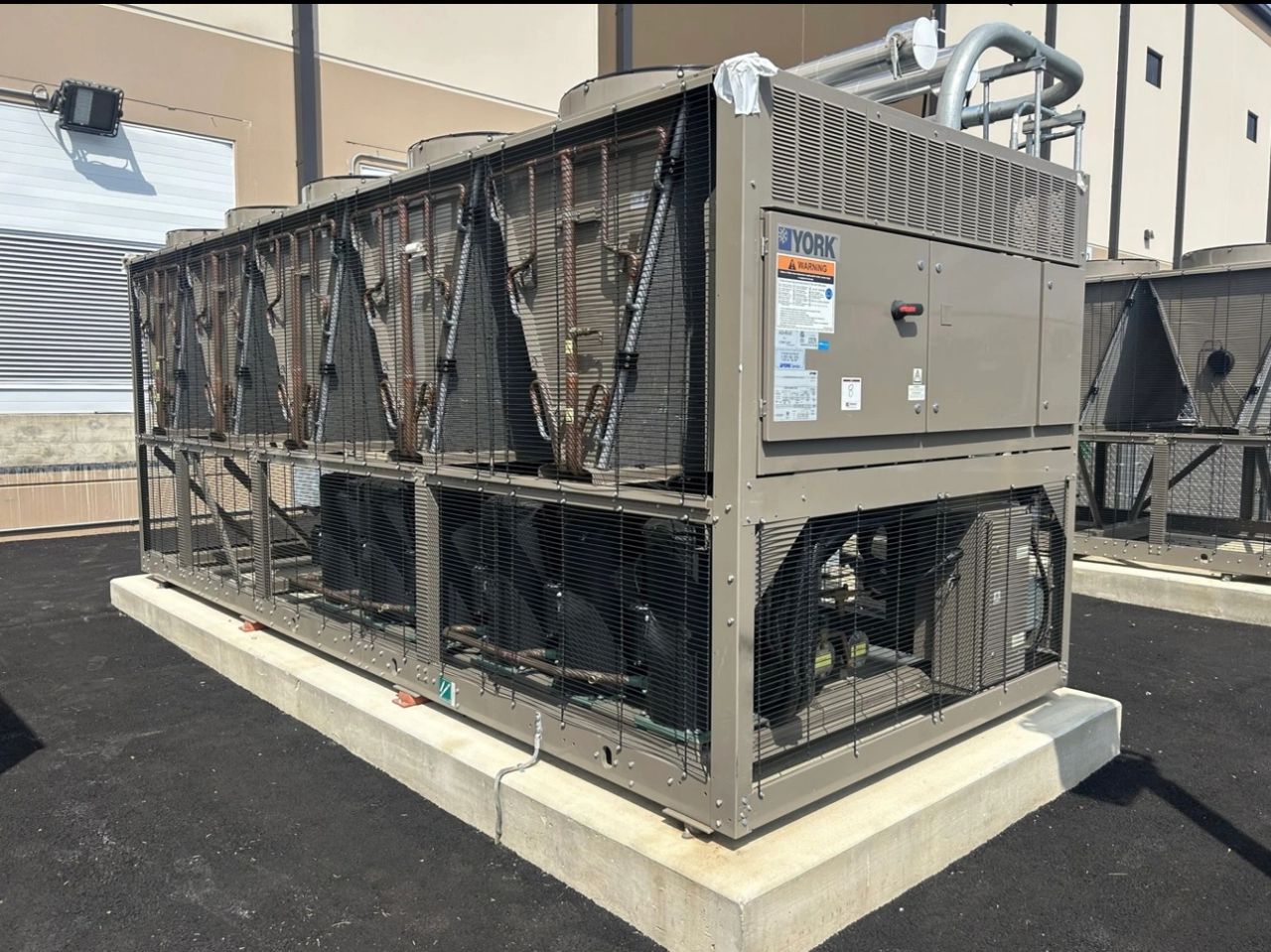170 Ton 2023 York YLAA Air-Cooled Chiller
